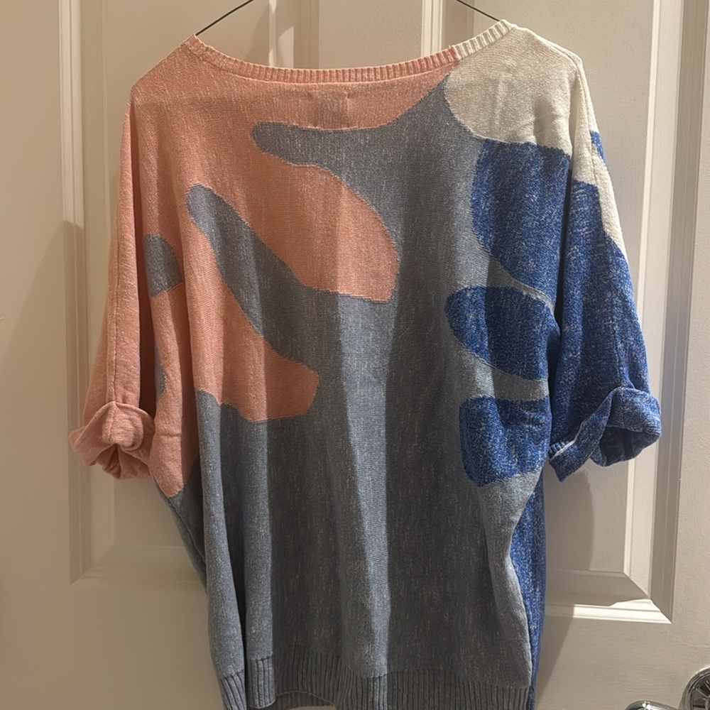 Designer top - Picture 2 of 4